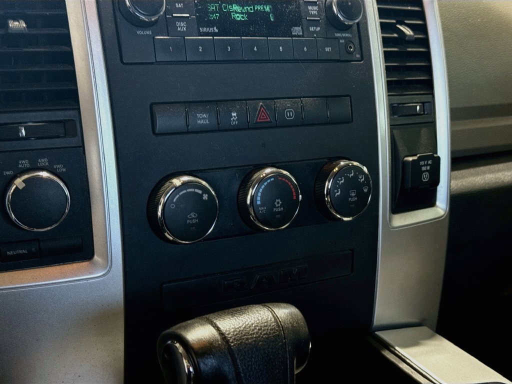 Used 2012 RAM 1500 Big Horn w/ Luxury Group AWD/4WD image 14