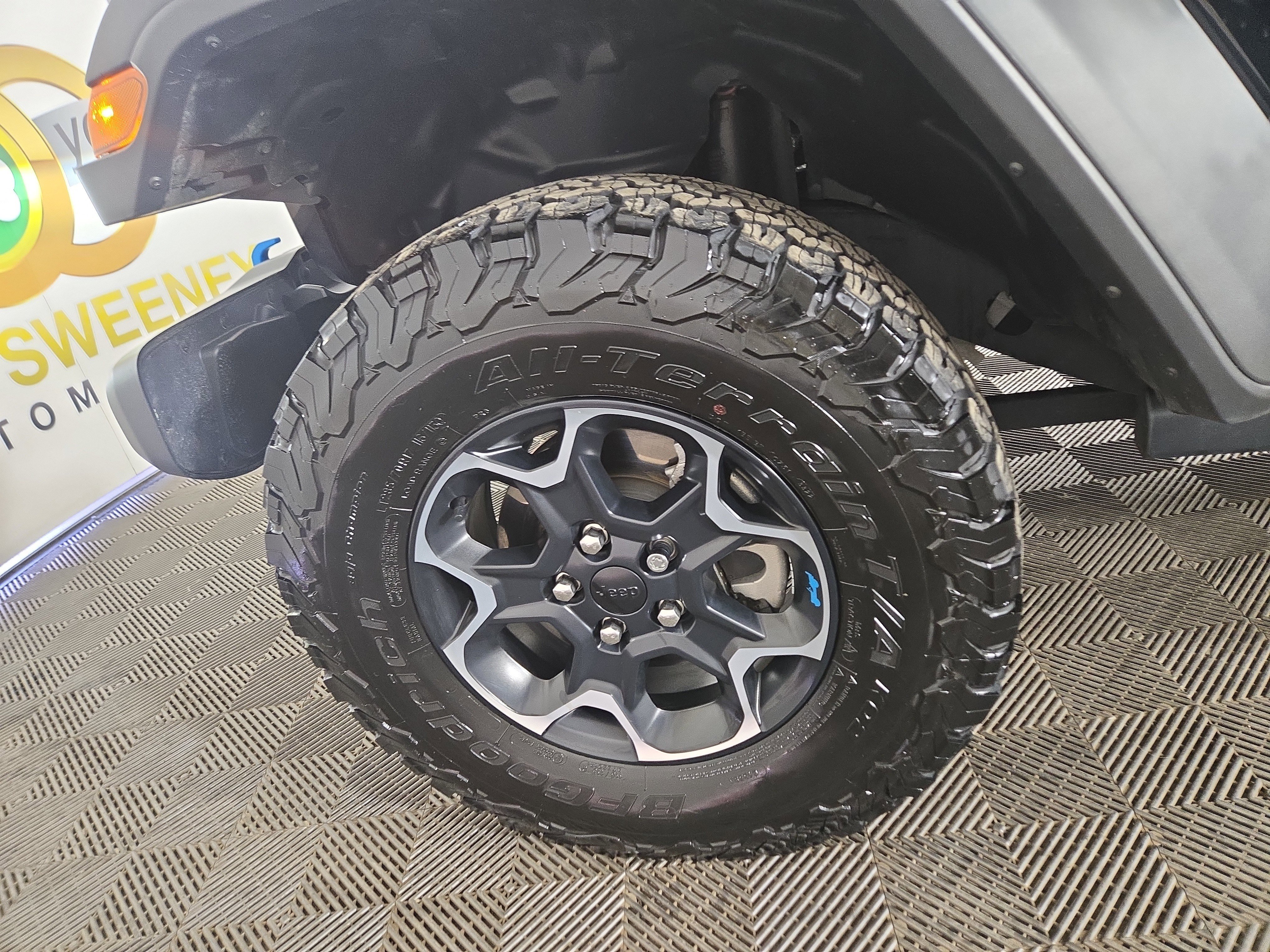 Certified 2023 Jeep Wrangler Unlimited Rubicon 4xe w/ Cold Weather Group image 35