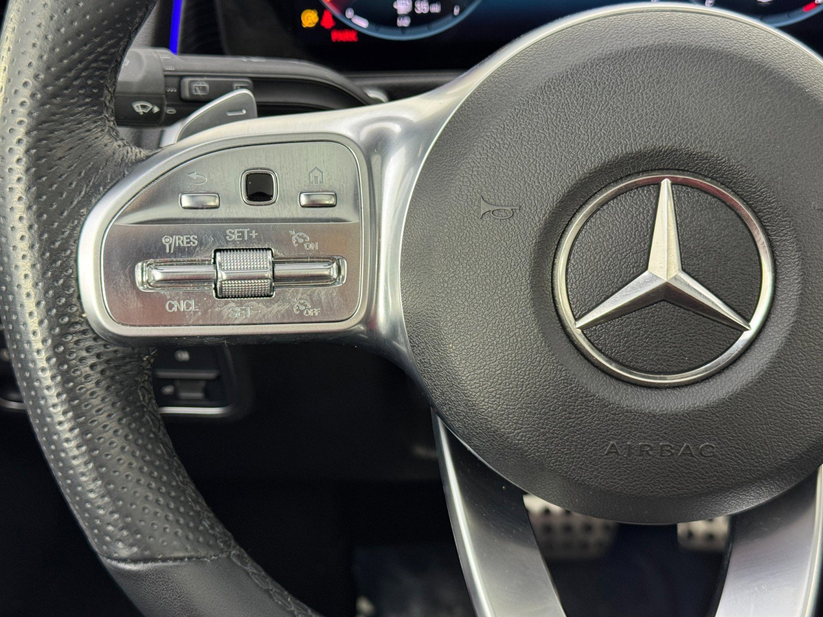 Used 2023 Mercedes-Benz GLB 250 image 21