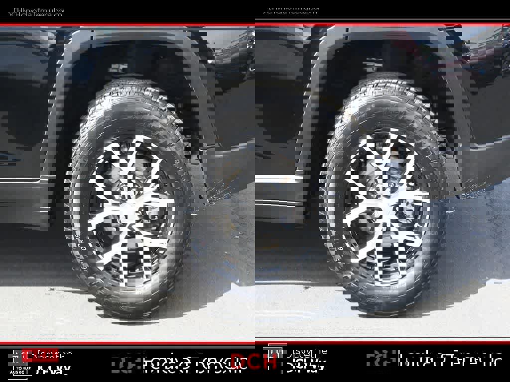 Used 2024 Jeep Grand Cherokee Limited image 23