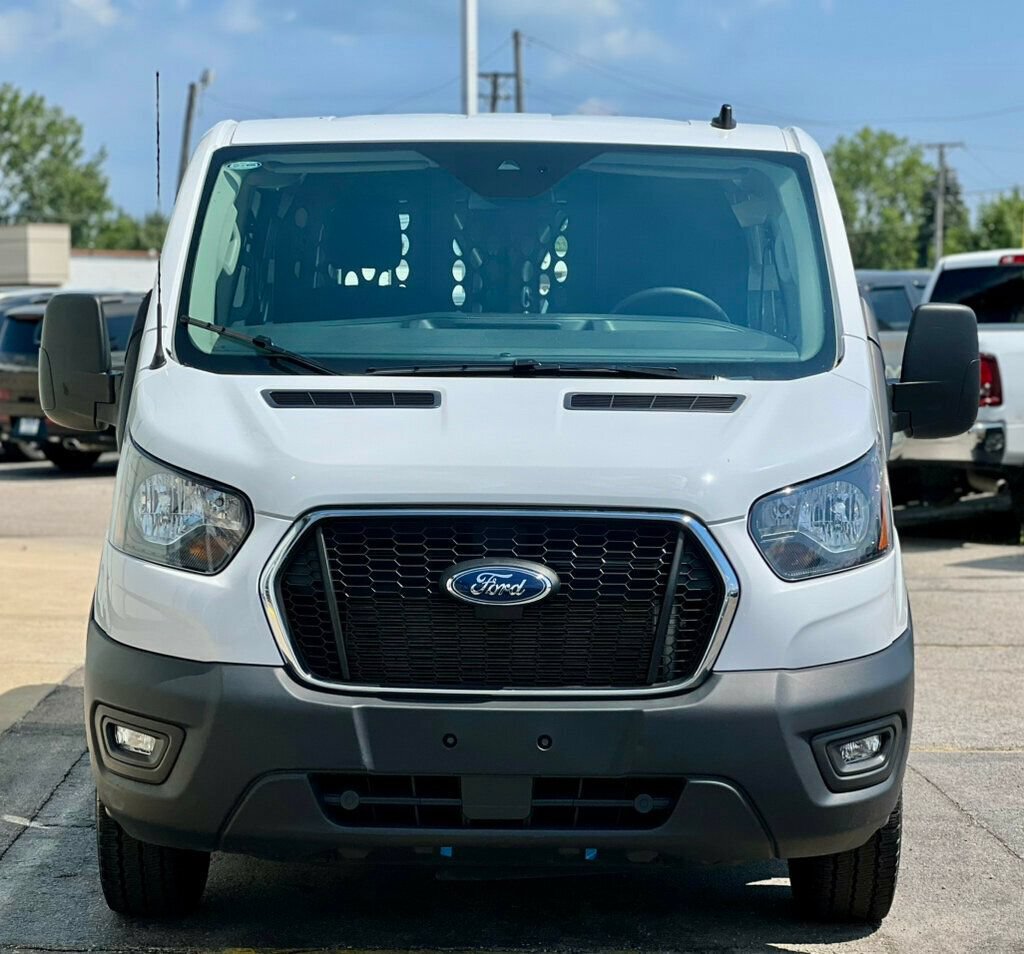 Used 2025 Ford Transit 250 Low Roof w/ Exterior Upgrade Package RWD image 30