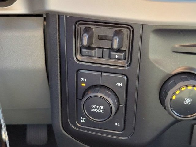 New 2026 Ford F250 XL w/ STX Appearance Package AWD/4WD image 19