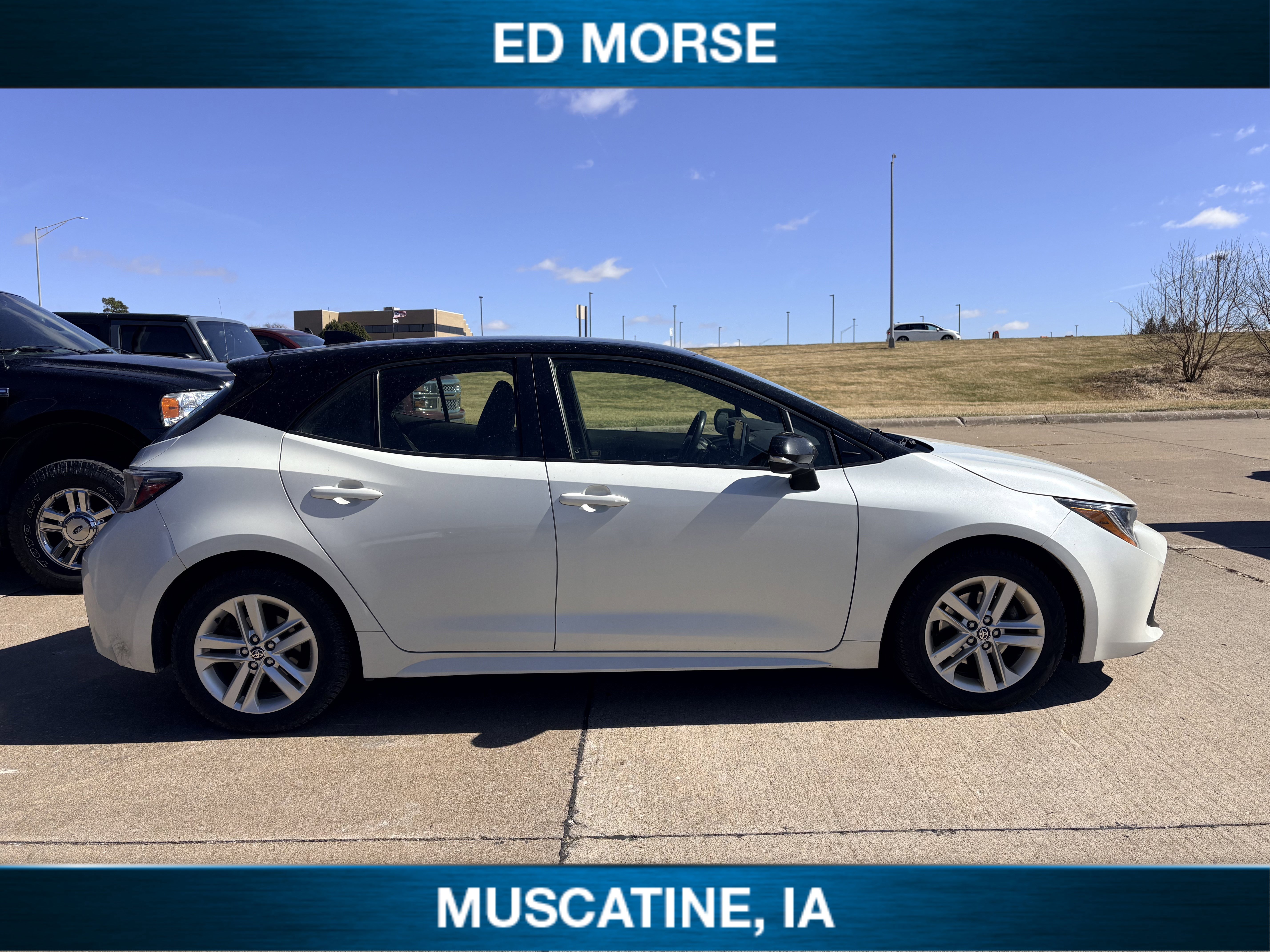 Used 2020 Toyota Corolla SE image 3