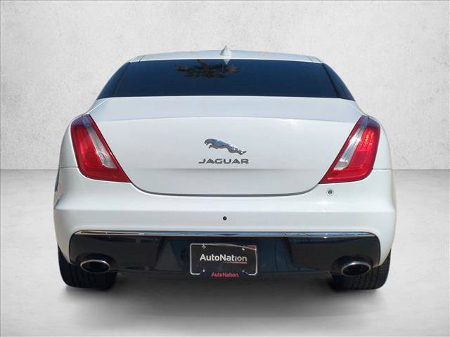Used 2016 Jaguar XJ L Supercharged RWD image 7