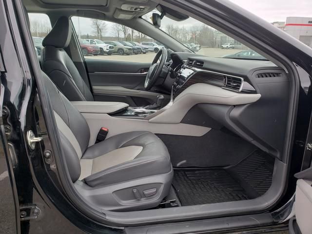 Used 2020 Toyota Camry XLE w/ Driver Assist Package image 16