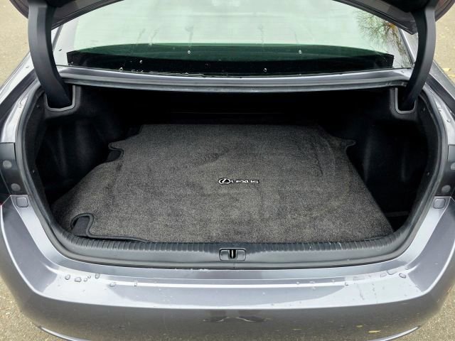 Used 2016 Lexus RC 200t image 31