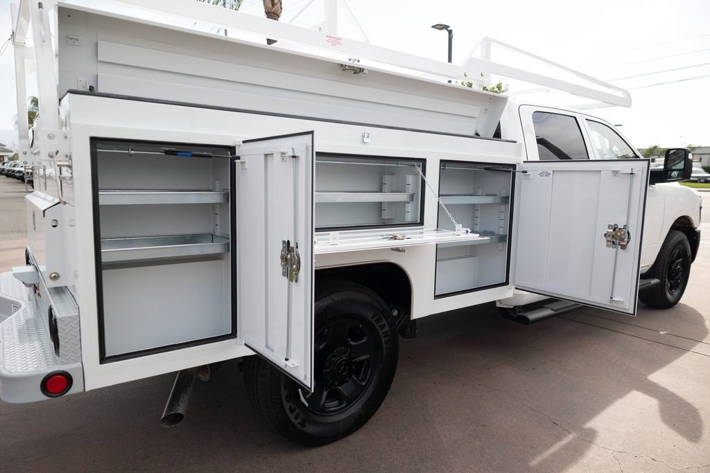 New 2025 RAM 2500 Tradesman image 18