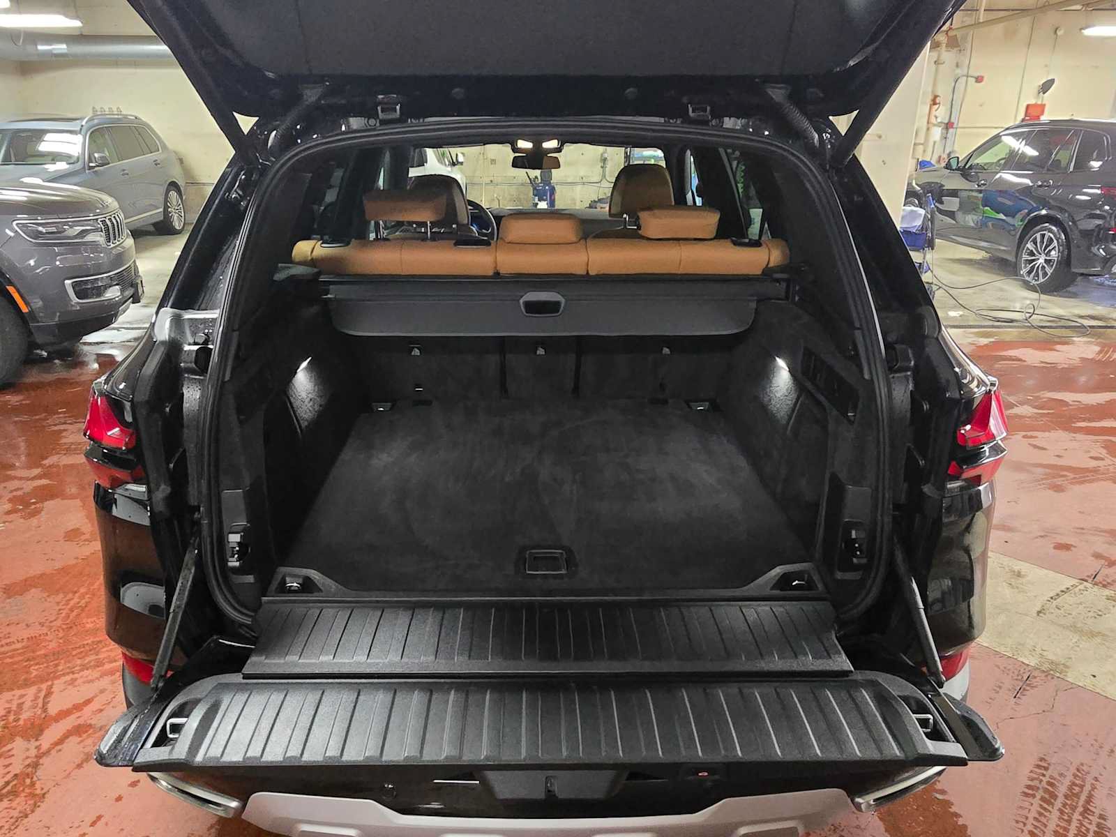 Used 2026 BMW X5 xDrive40i AWD/4WD image 13