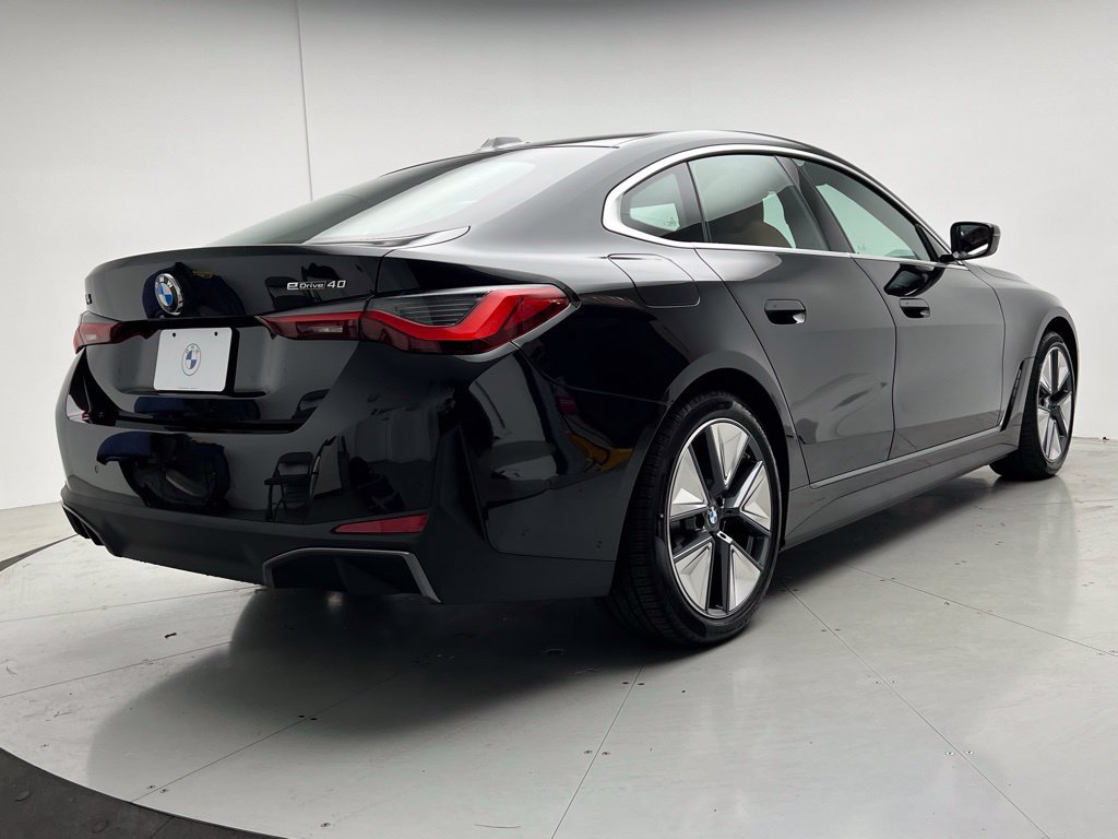 Used 2026 BMW i4 eDrive40 w/ Premium Package RWD image 3