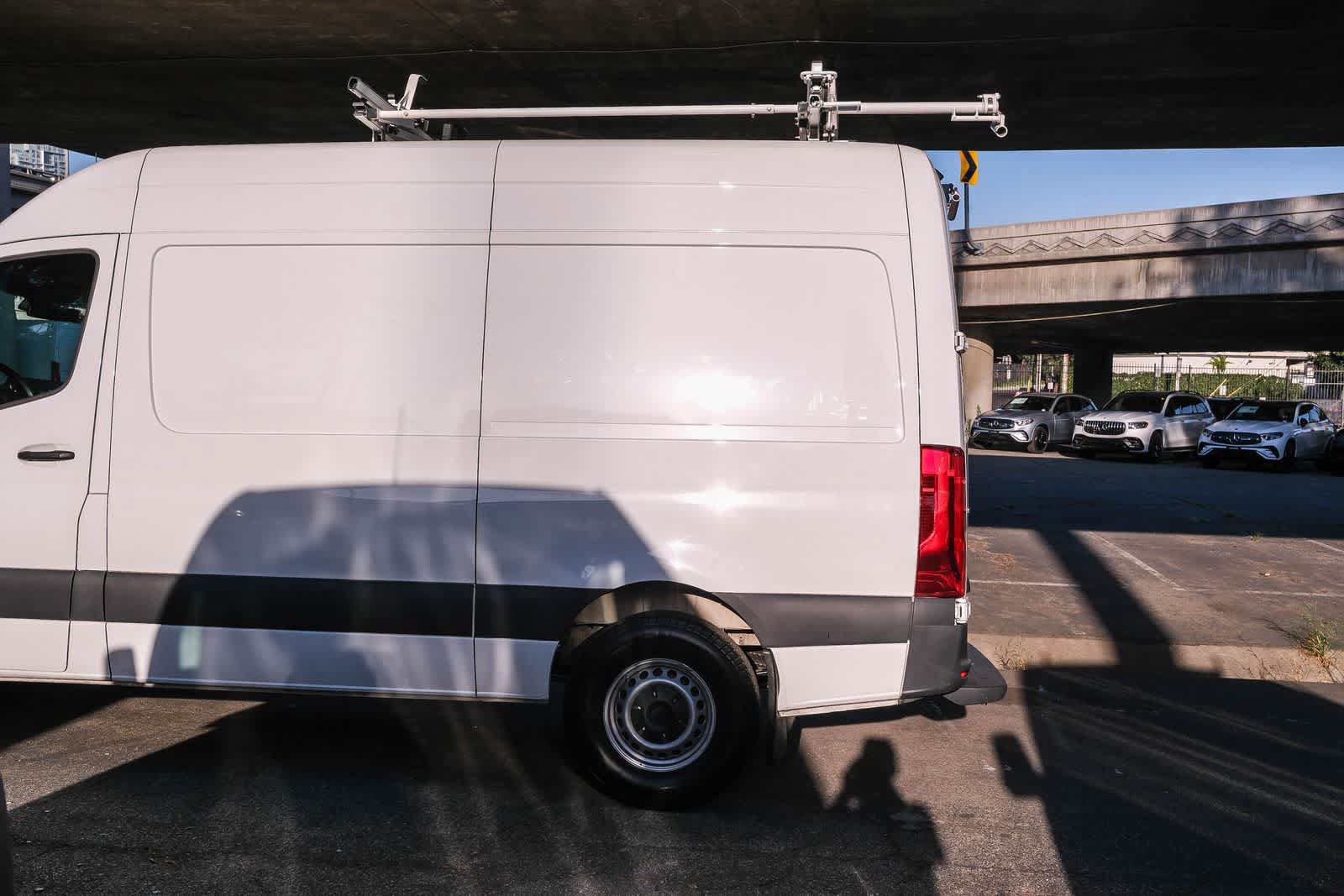 Used 2023 Mercedes-Benz Sprinter 2500 image 8