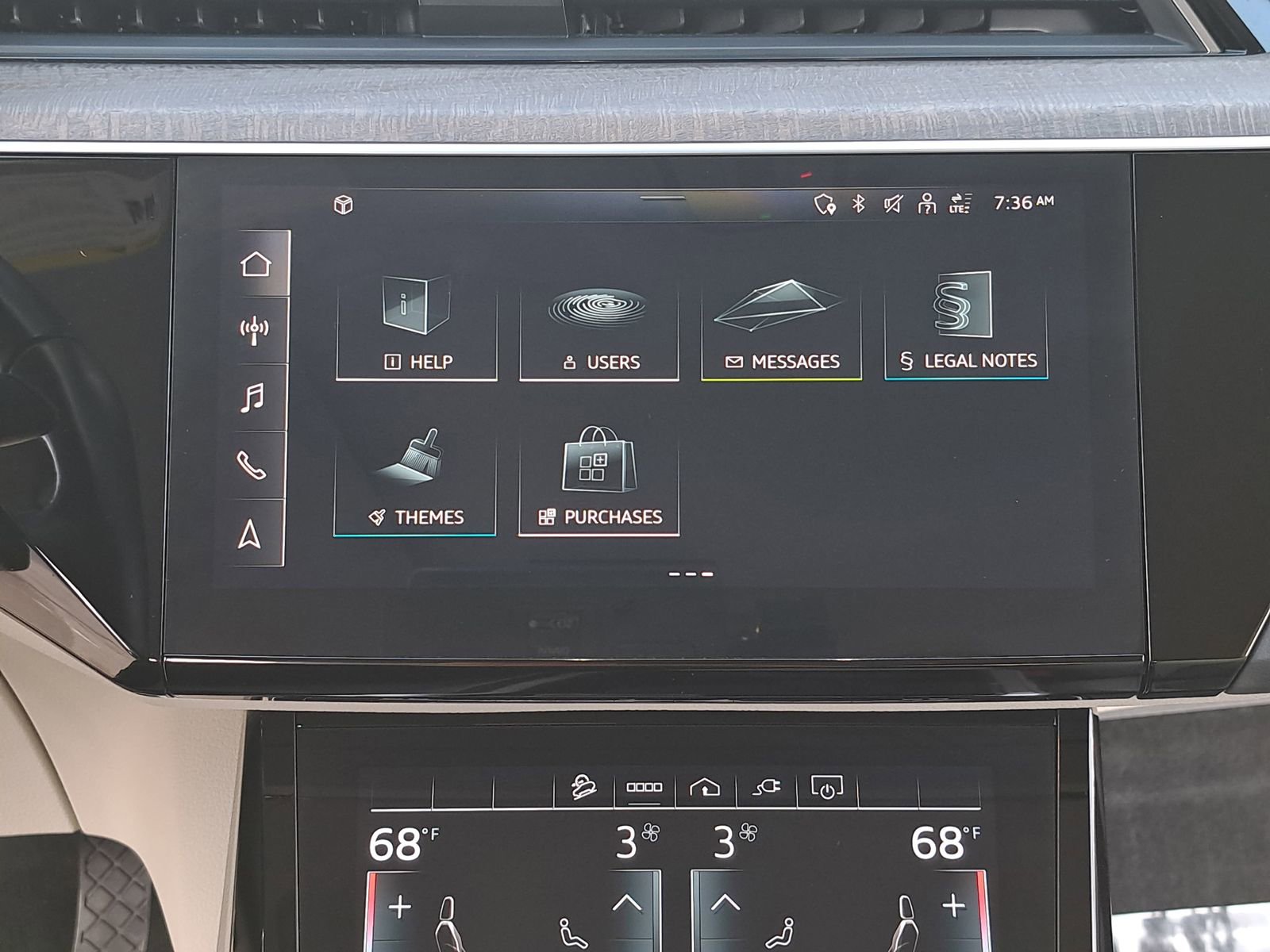 Certified 2024 Audi Q8 e-tron Premium Plus w/ Premium Plus Package AWD/4WD image 25