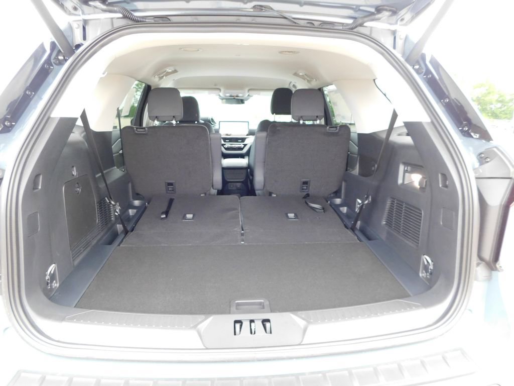 New 2026 Ford Explorer Active AWD/4WD image 26