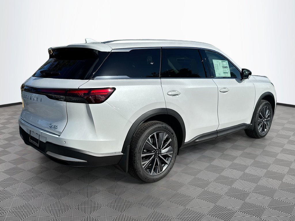 Used 2027 INFINITI QX60 Luxe w/ Cargo Package FWD image 6