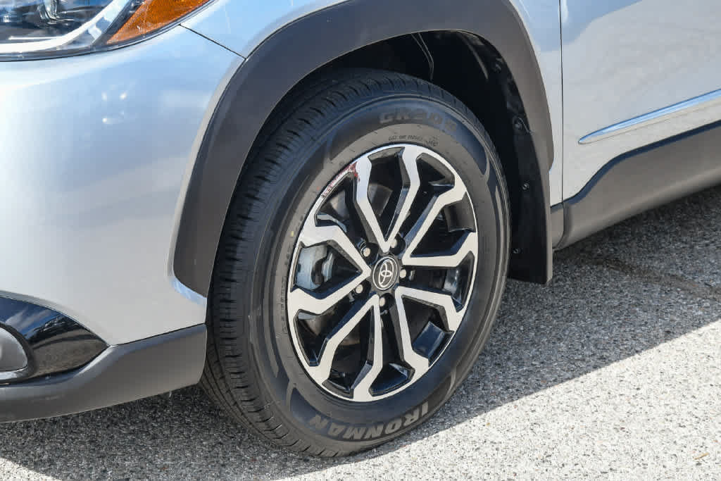Certified 2023 Toyota Corolla Cross AWD Hybrid image 10
