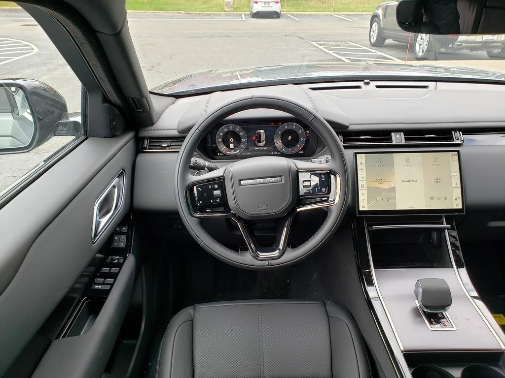 New 2026 Land Rover Range Rover Velar Dynamic SE image 14