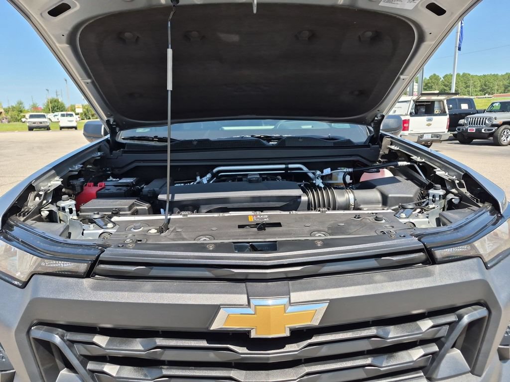 New 2026 Chevrolet Colorado W/T w/ WT Custom Package RWD image 37