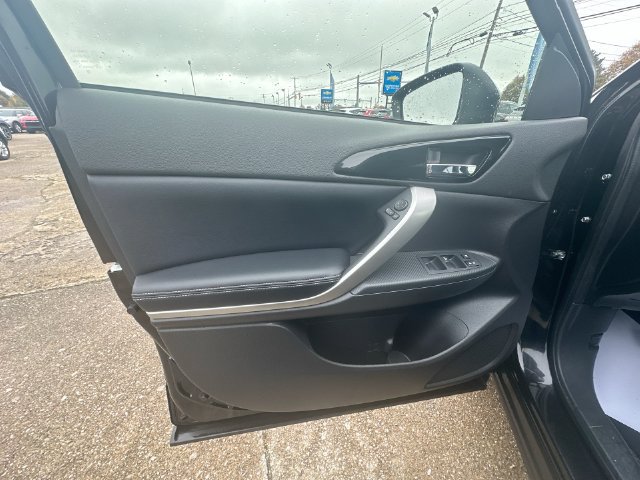 Used 2025 Mitsubishi Eclipse Cross SE AWD/4WD image 33