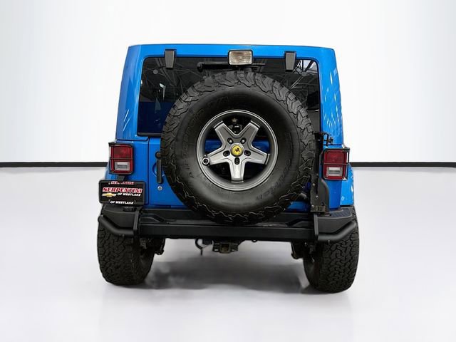 Used 2015 Jeep Wrangler Unlimited Rubicon w/ Connectivity Group image 6