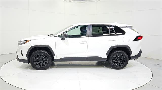 Used 2025 Toyota RAV4 LE FWD image 5