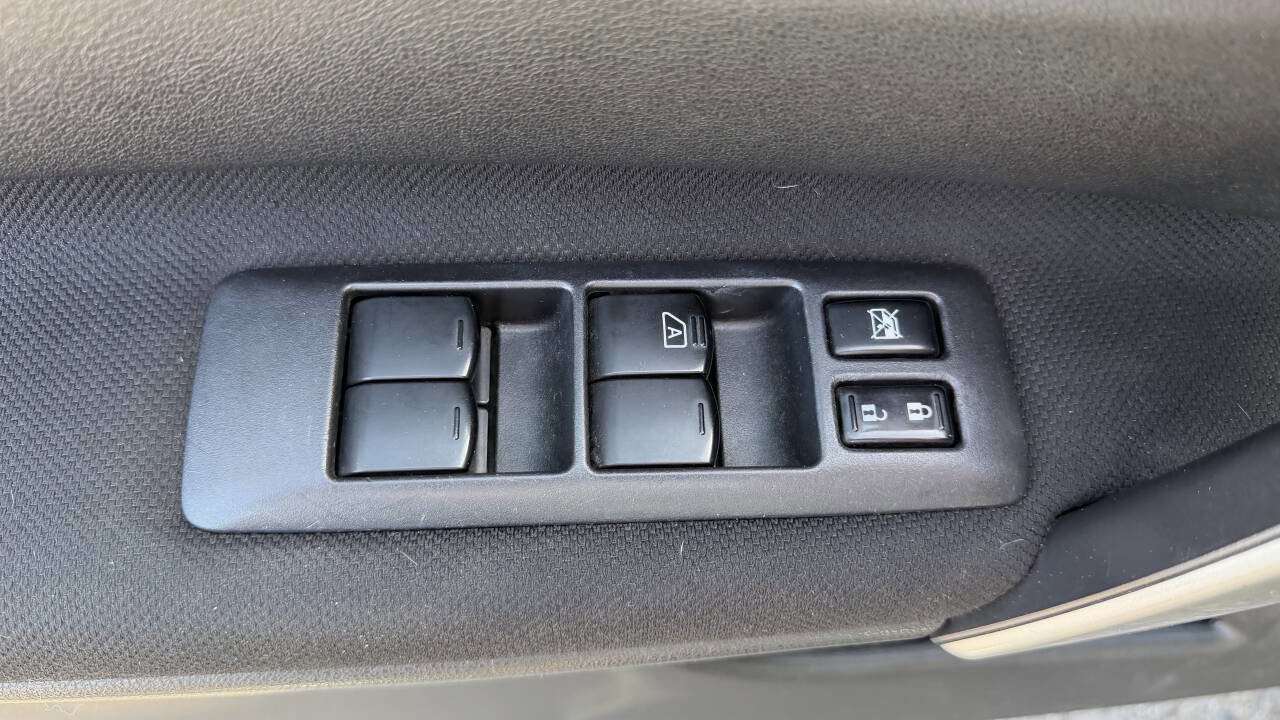 Used 2008 Nissan Rogue SL w/ Premium Pkg image 27