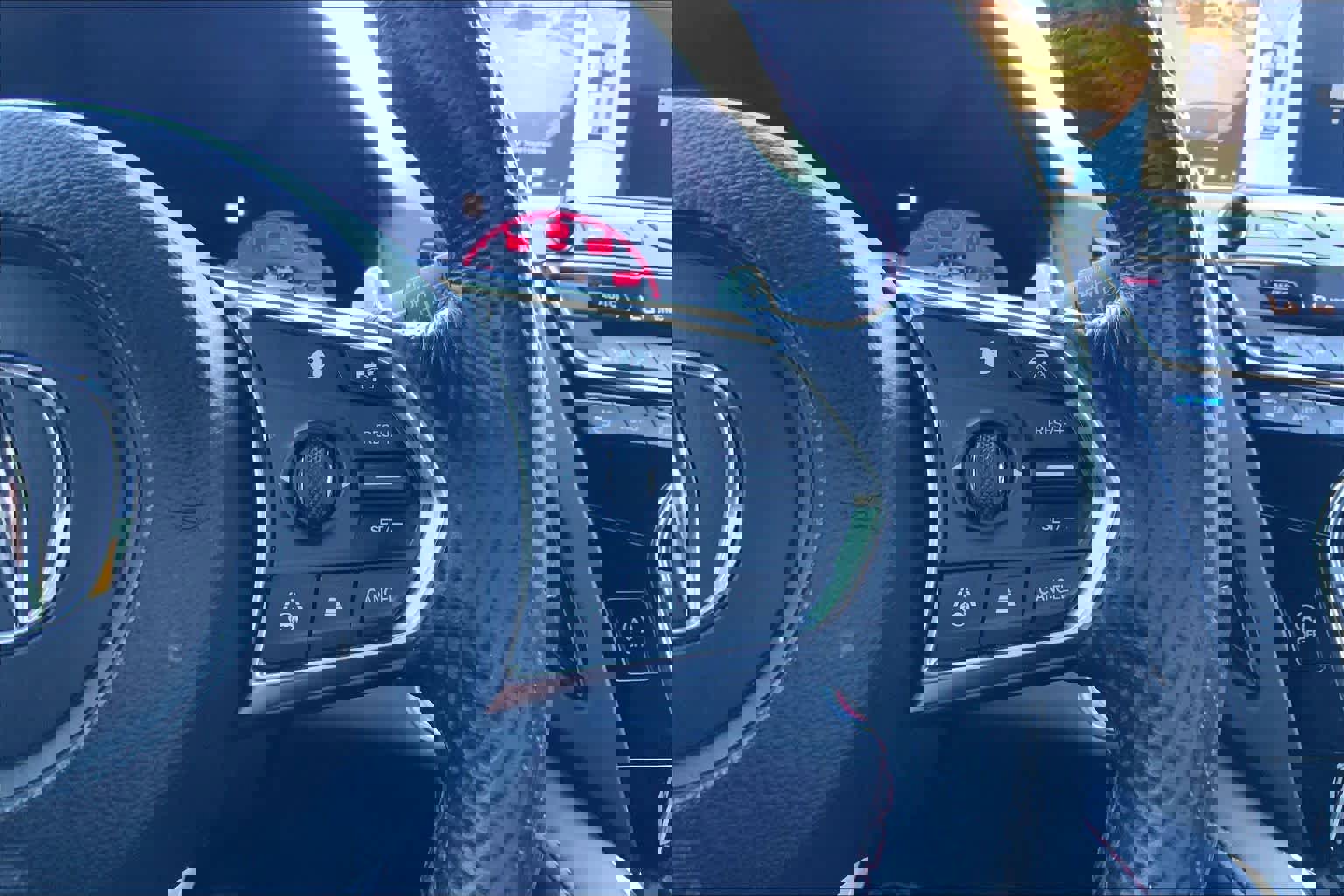 Used 2023 Acura RDX A-Spec image 25