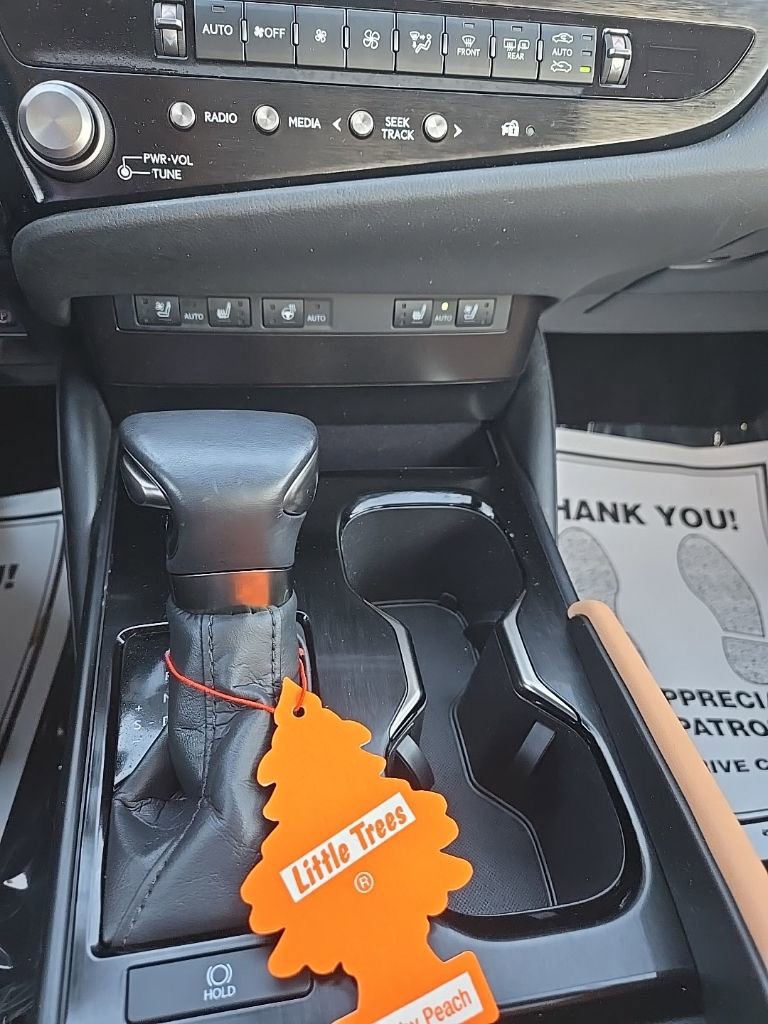 Used 2023 Lexus ES 350 w/ Premium Package image 18