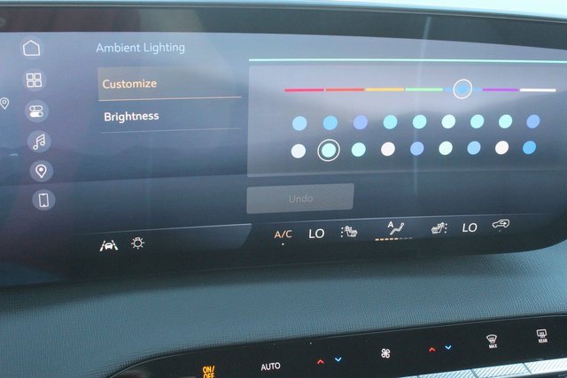 New 2026 Buick Enclave Sport Touring w/ Power Package image 42