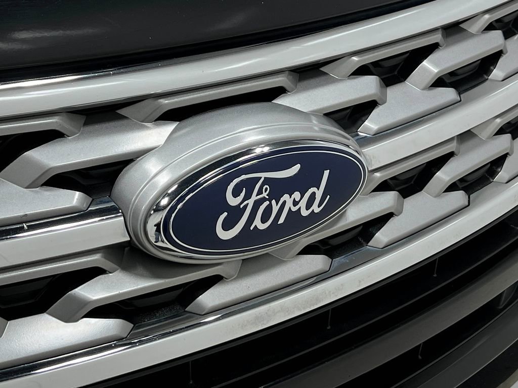 Used 2018 Ford Explorer Limited w/ Equipment Group 301A image 42