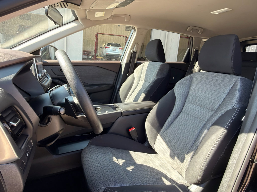 Certified 2021 Nissan Rogue SV image 10