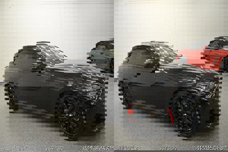 Used 2023 BMW 230i w/ M Sport Package image 7