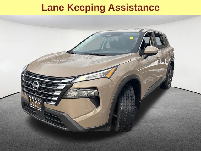 Used 2024 Nissan Rogue SV image 5