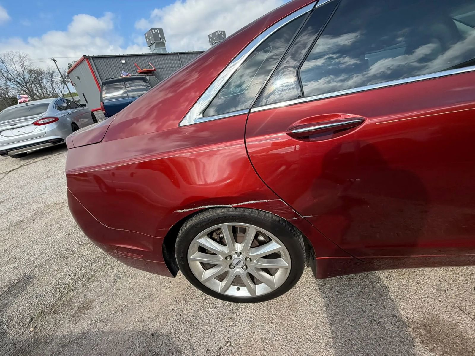 Used 2014 Lincoln MKZ w/ Equipment Group 102A Reserve image 3