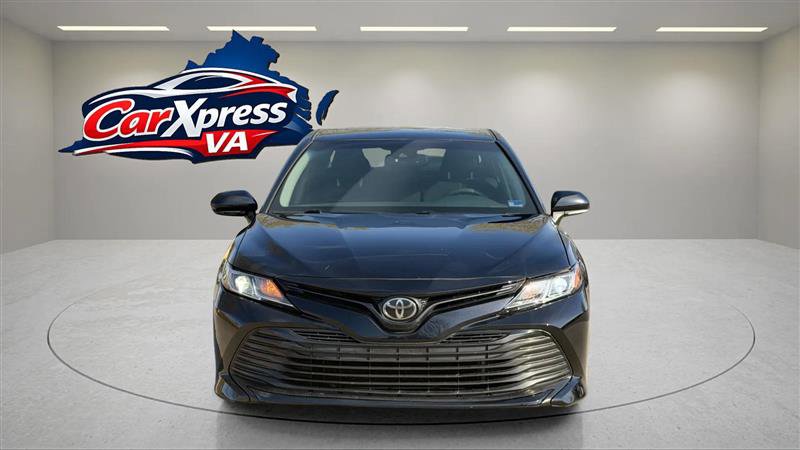 Used 2018 Toyota Camry LE w/ Convenience Package image 3