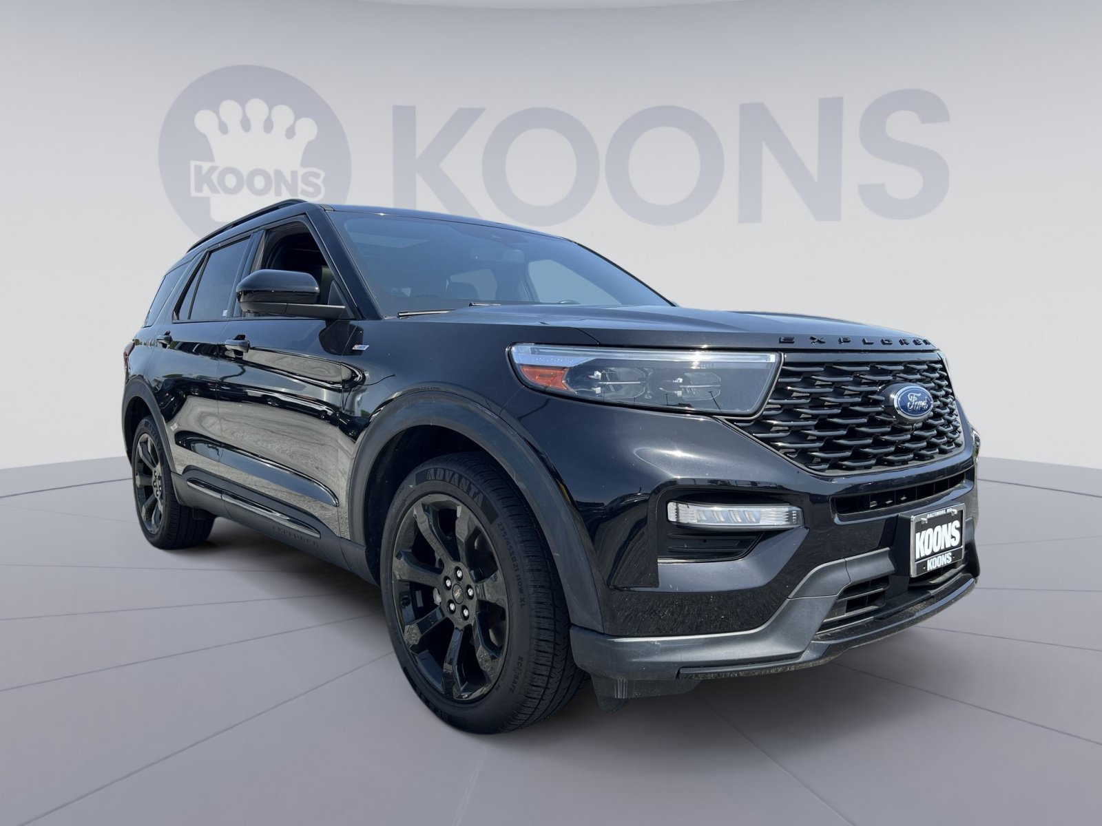 Used 2023 Ford Explorer ST-Line w/ Class IV Trailer Tow Package AWD/4WD image 10