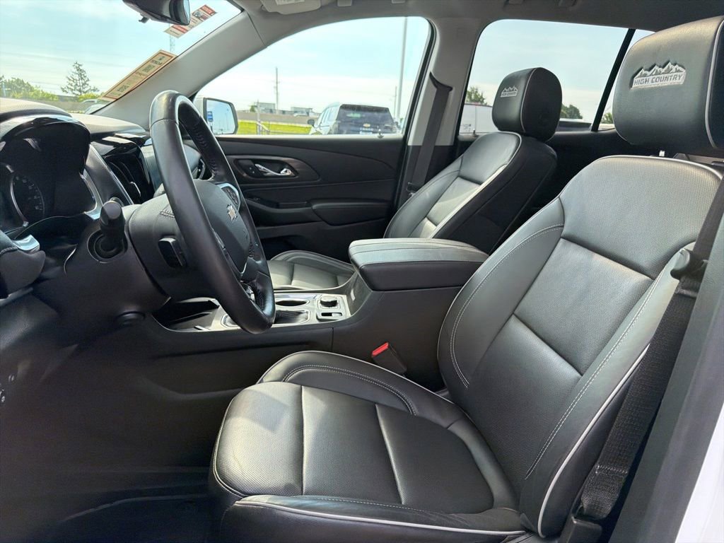 Used 2021 Chevrolet Traverse High Country AWD/4WD image 23