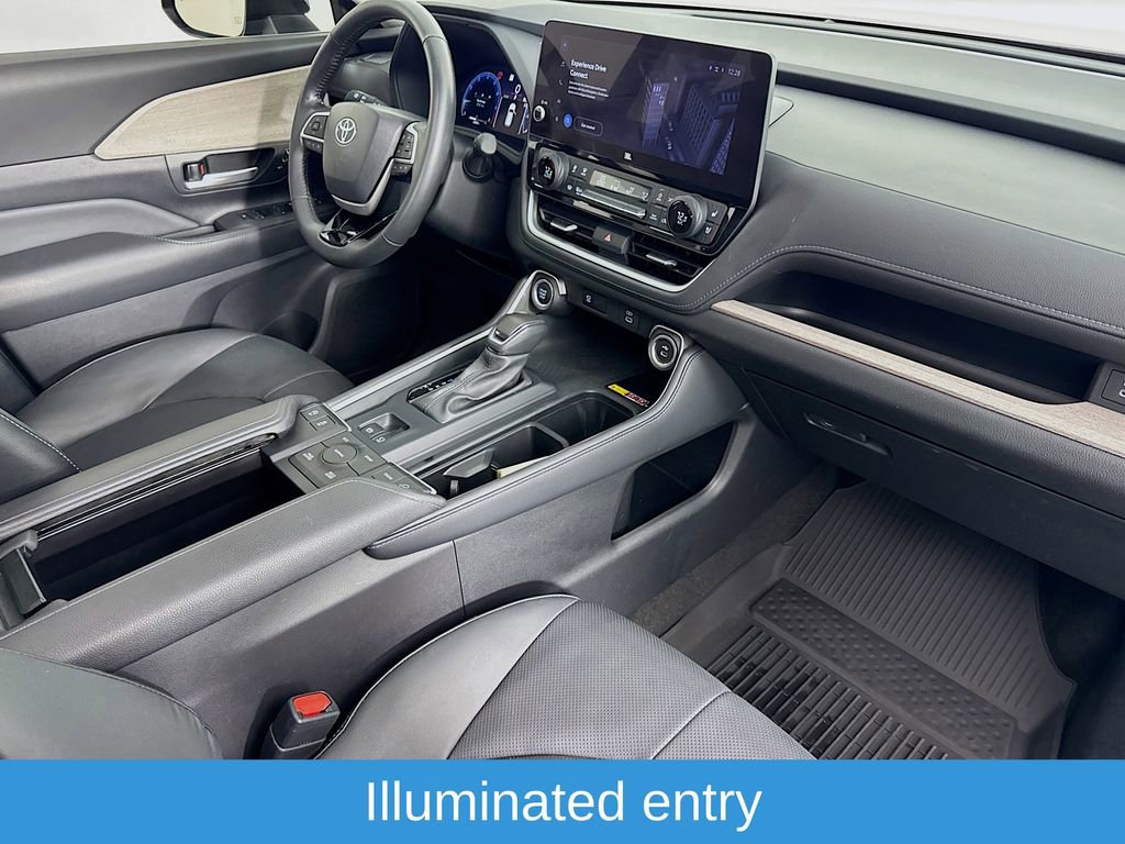 Used 2024 Toyota Grand Highlander Limited image 39