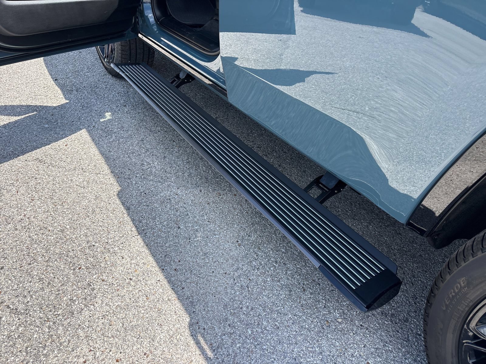 New 2026 Jeep Grand Wagoneer Limited AWD/4WD image 10