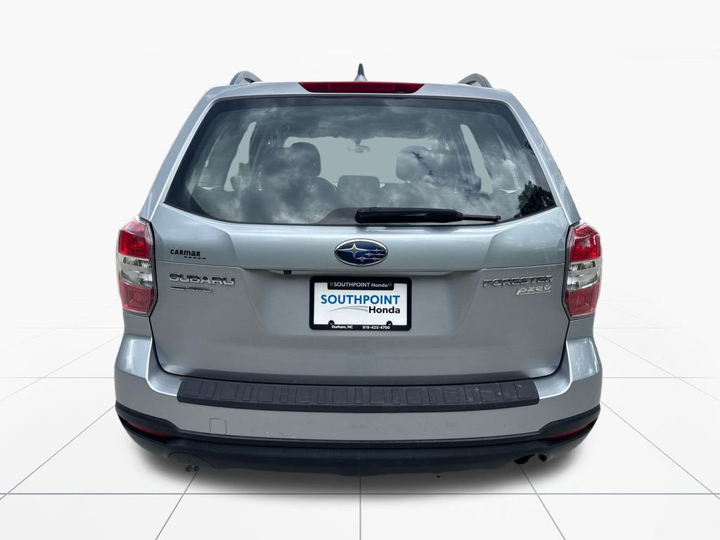 Used 2016 Subaru Forester 2.5i w/ Alloy Wheel Package image 7