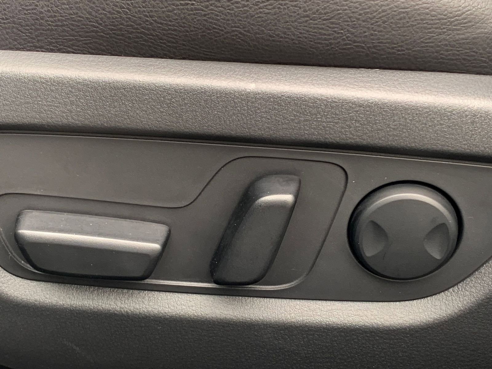 Used 2025 MAZDA CX-50 2.5 Hybrid w/ Premium Plus Pkg image 22