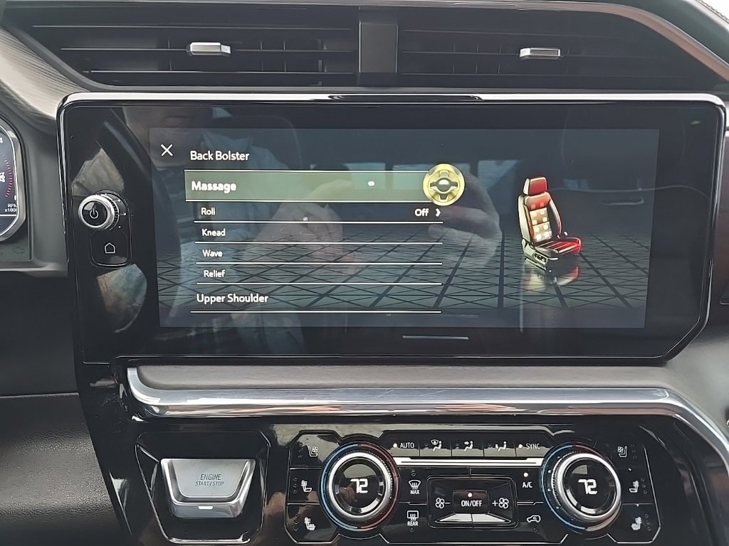 Used 2024 GMC Sierra 3500 Denali Ultimate image 16