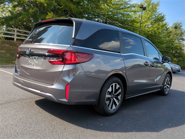 New 2026 Honda Odyssey EX-L image 4