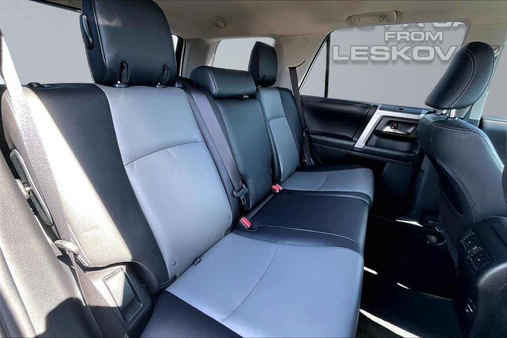Used 2019 Toyota 4Runner SR5 Premium AWD/4WD image 27