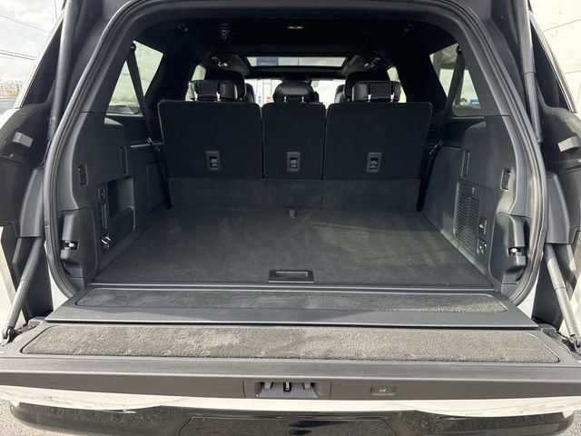 New 2026 Lincoln Navigator L Black Label image 11
