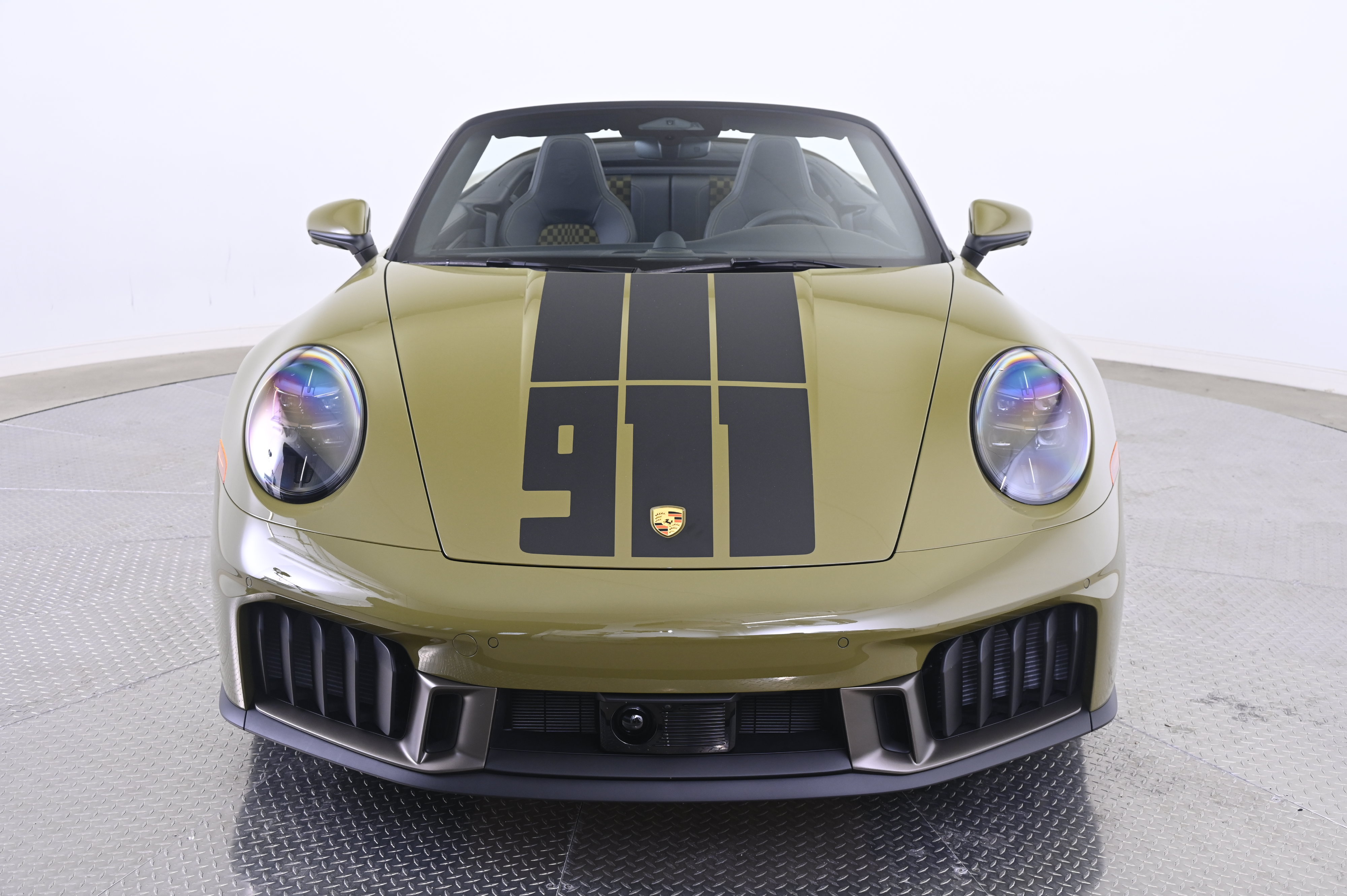 Used 2026 Porsche 911 GTS RWD image 10