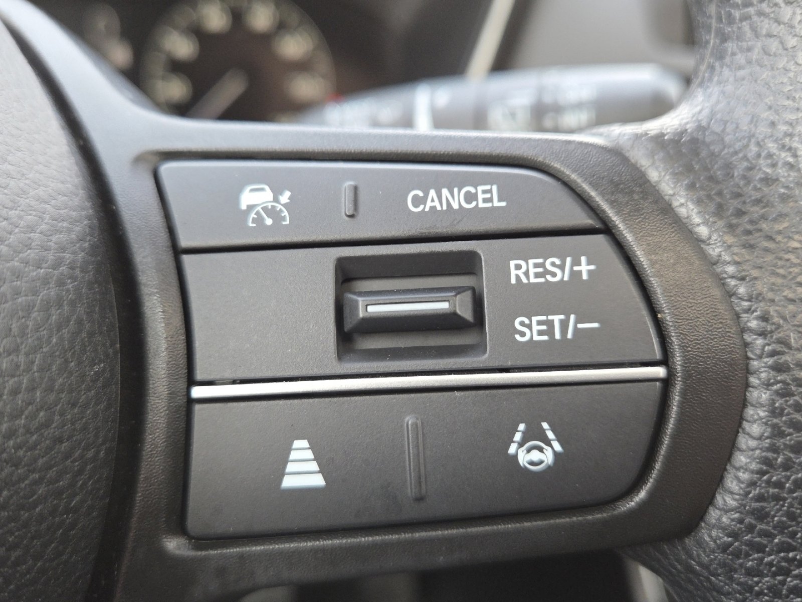 Used 2024 Honda CR-V EX image 5