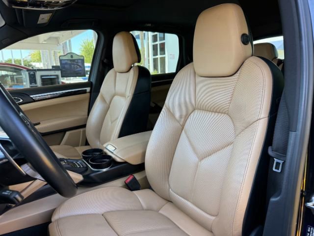 Used 2015 Porsche Cayenne Diesel image 13