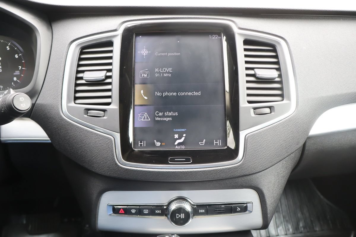 Used 2018 Volvo XC90 T6 Momentum w/ Convenience Package AWD/4WD image 37