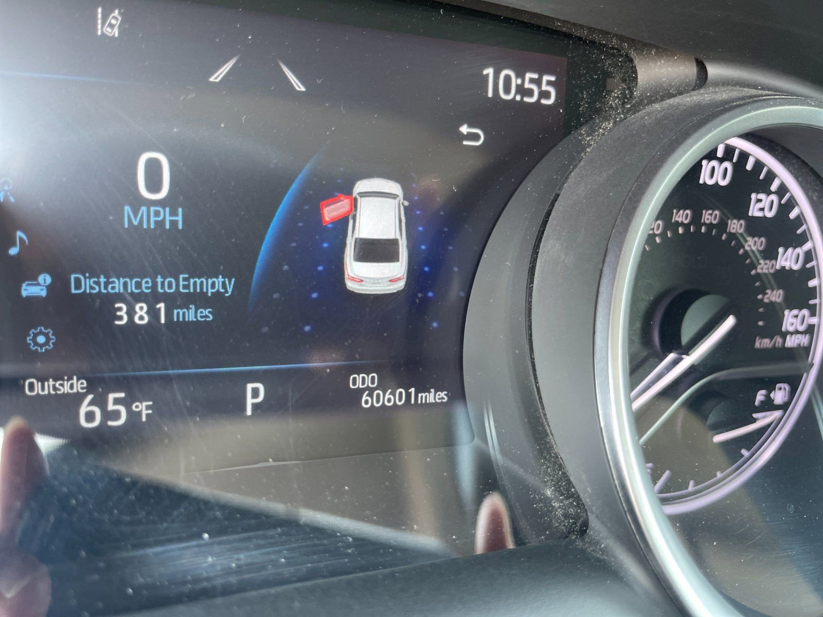 Used 2023 Toyota Camry XLE w/ Cold Weather Package FWD image 29