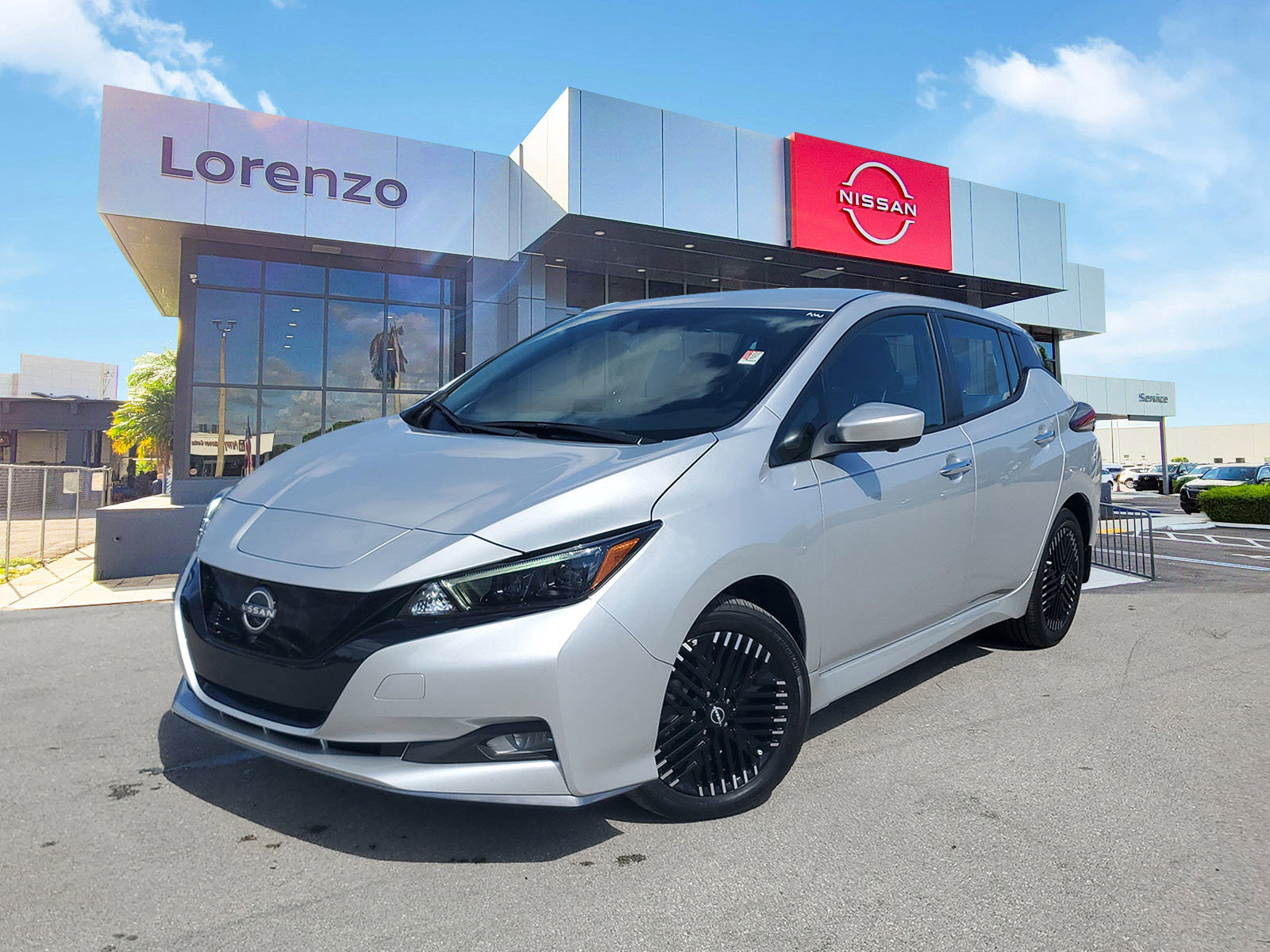 Used 2024 Nissan Leaf SV Plus image 1