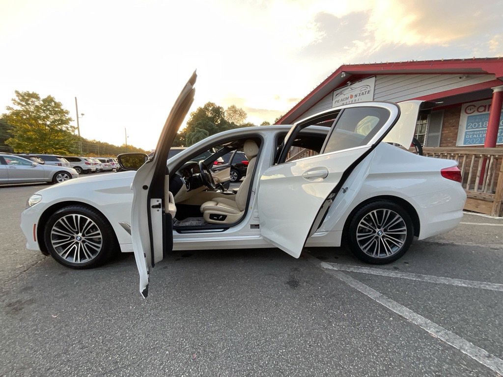 Used 2019 BMW 530i w/ Convenience Package image 36